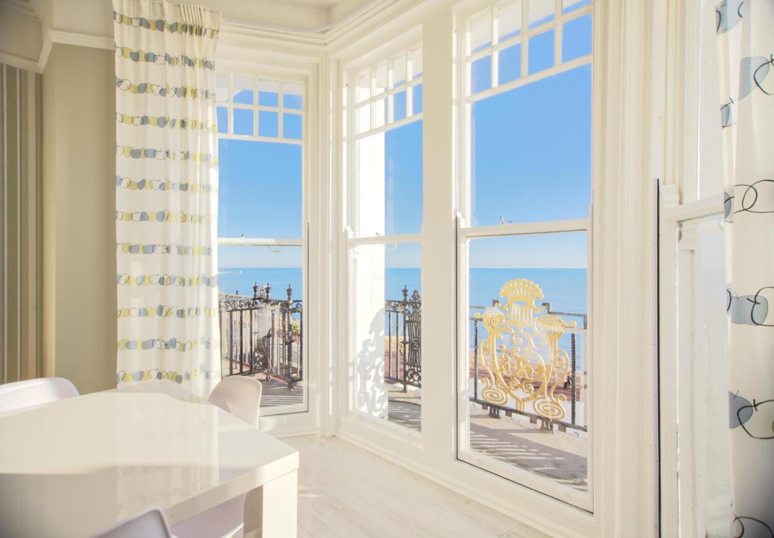 The Palace, Ocean Suite Гастингс Экстерьер фото